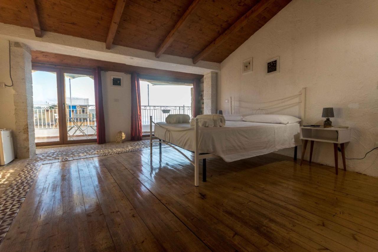 Bluemind Hotel โตรเปอา ภายนอก รูปภาพ